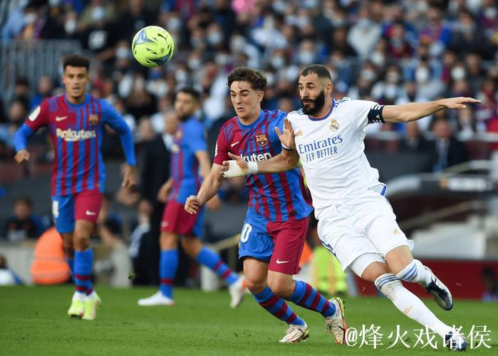 新赛季西甲前瞻:巴萨皇马争锋 中游球队混战 新赛季西甲前瞻:巴萨皇马争锋 中游球队混战